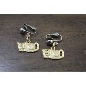 Vintage Gold Tone Cat Clip On Drop Earrings Green Rhinestone Eyes Kitten Jewelry